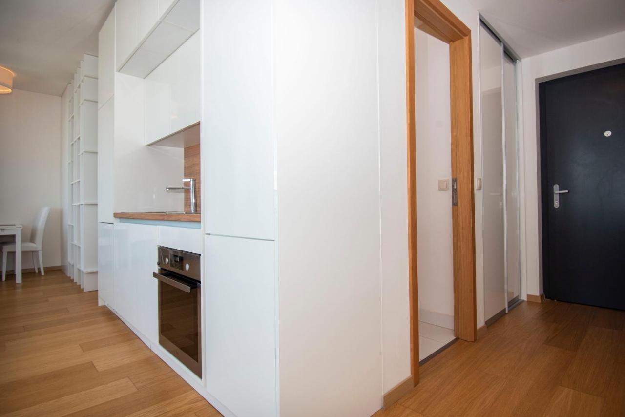 브라티슬라바 Luxury 1Bdrm On The 28Th Floor 아파트 외부 사진