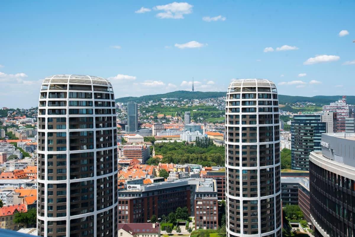브라티슬라바 Luxury 1Bdrm On The 28Th Floor 아파트 외부 사진